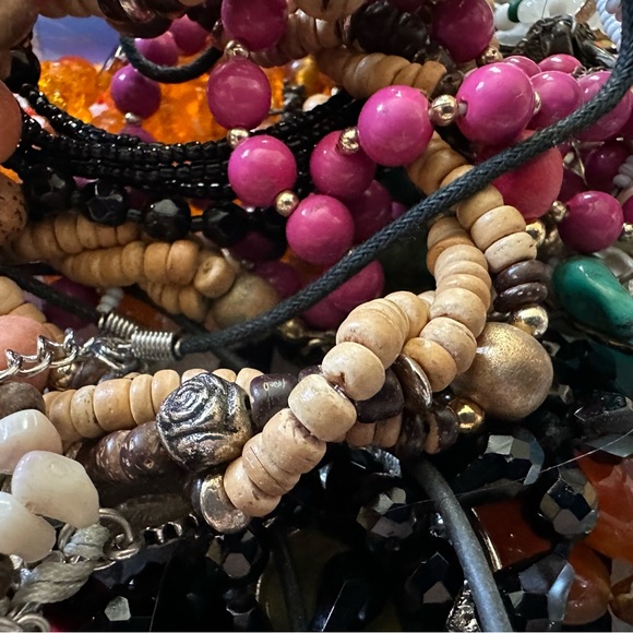 Elegant Multi-ColorJewelry Collection - Picture 7 of 7